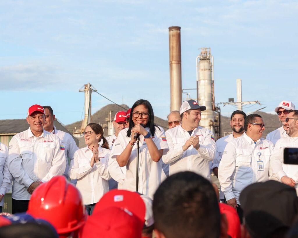 Trabajadores de los hidrocarburos desempeñan un papel histórico en el impulso de la industria energética
