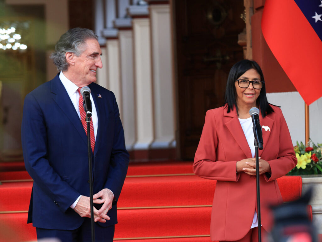 Presidenta (E) Delcy Rodríguez califica de «20 sobre 20» jornada de trabajo con delegación estadounidense