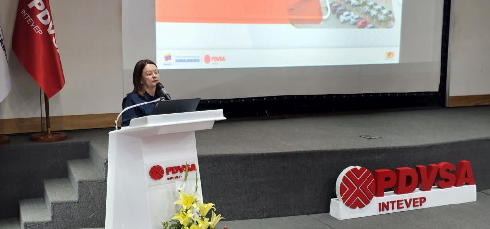 Ministra Paula Henao realza a INTEVEP como pilar técnico de la industria nacional